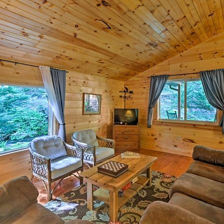 Bryson City Cabin With Fire Pit On Coopers Creek! Экстерьер фото